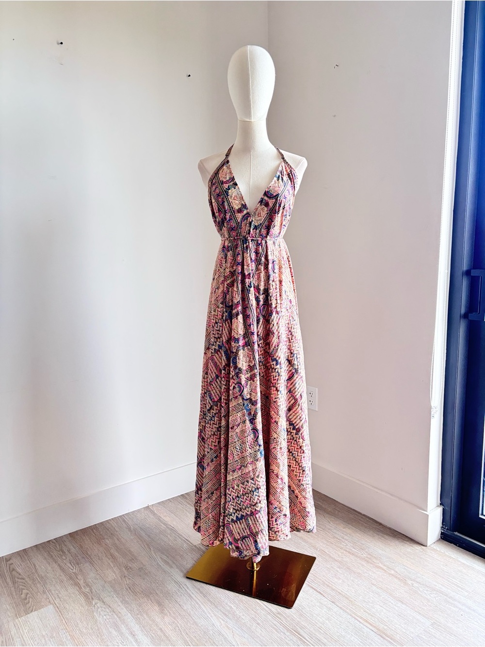 Ethnix Art of India Paisley Print Silk Blend Halter Backless Maxi Dress OS